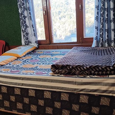 Roop Mountain Homestay Manāli Εξωτερικό φωτογραφία