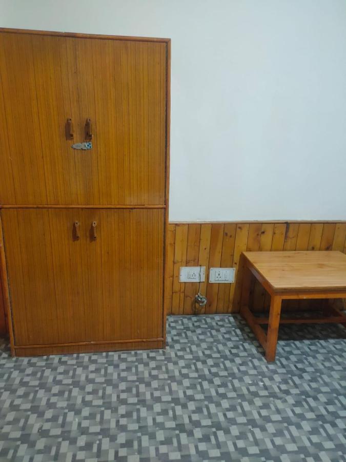 Roop Mountain Homestay Manāli Δωμάτιο φωτογραφία