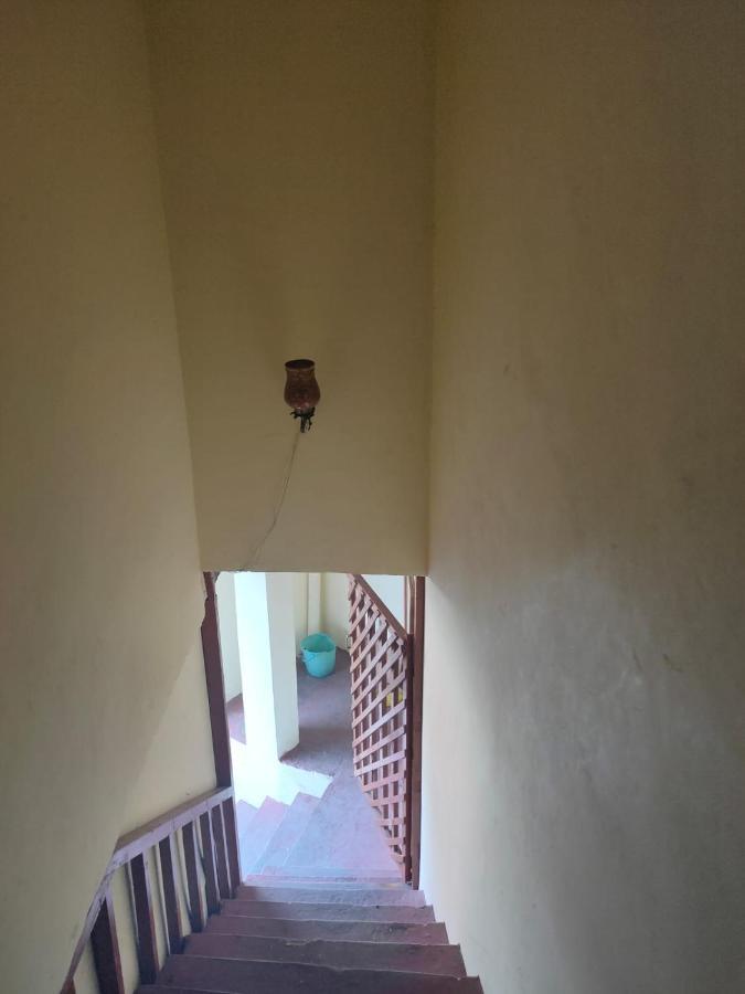Roop Mountain Homestay Manāli Εξωτερικό φωτογραφία